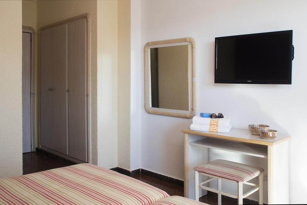 Luna Park Hotel Yoga & Spa Малграт де Мар Екстериор снимка
